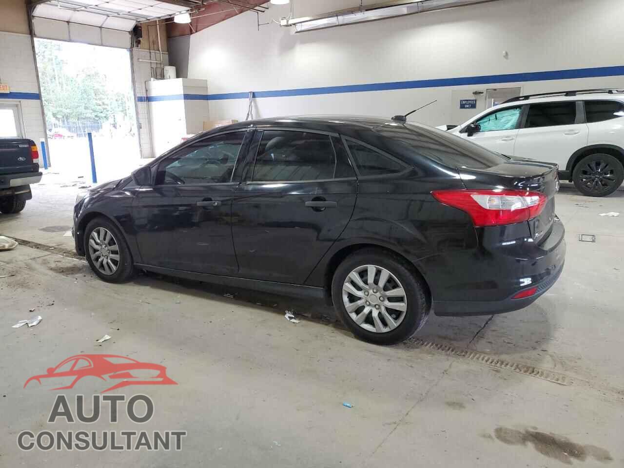 FORD FOCUS 2012 - 1FAHP3E23CL443357