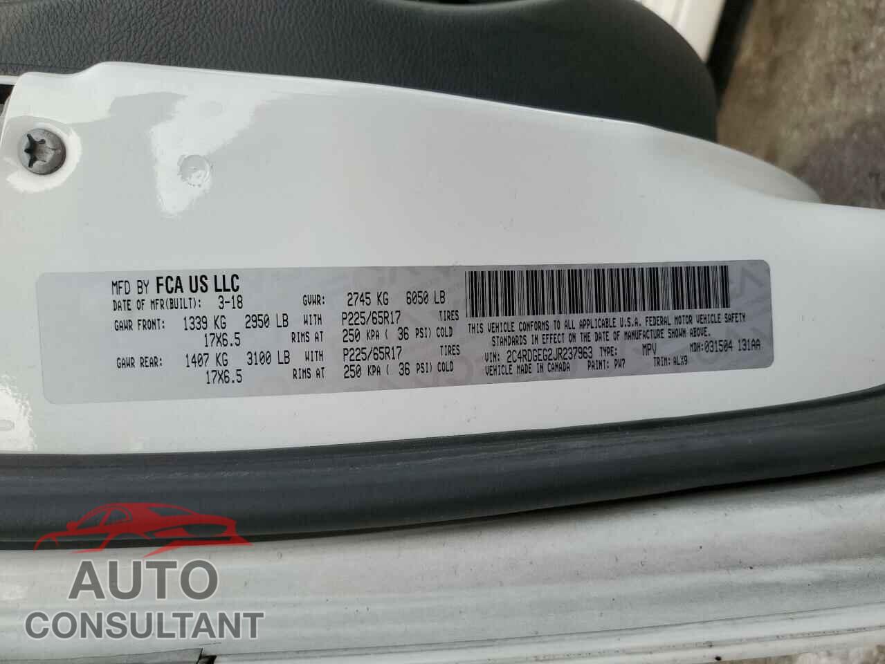 DODGE CARAVAN 2018 - 2C4RDGEG2JR237963