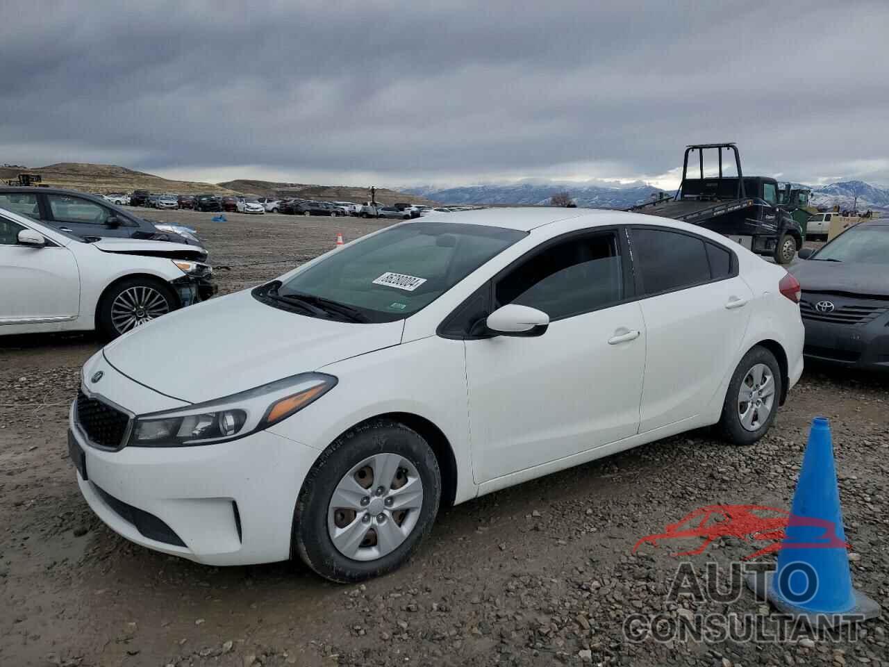 KIA FORTE 2018 - 3KPFK4A78JE206313