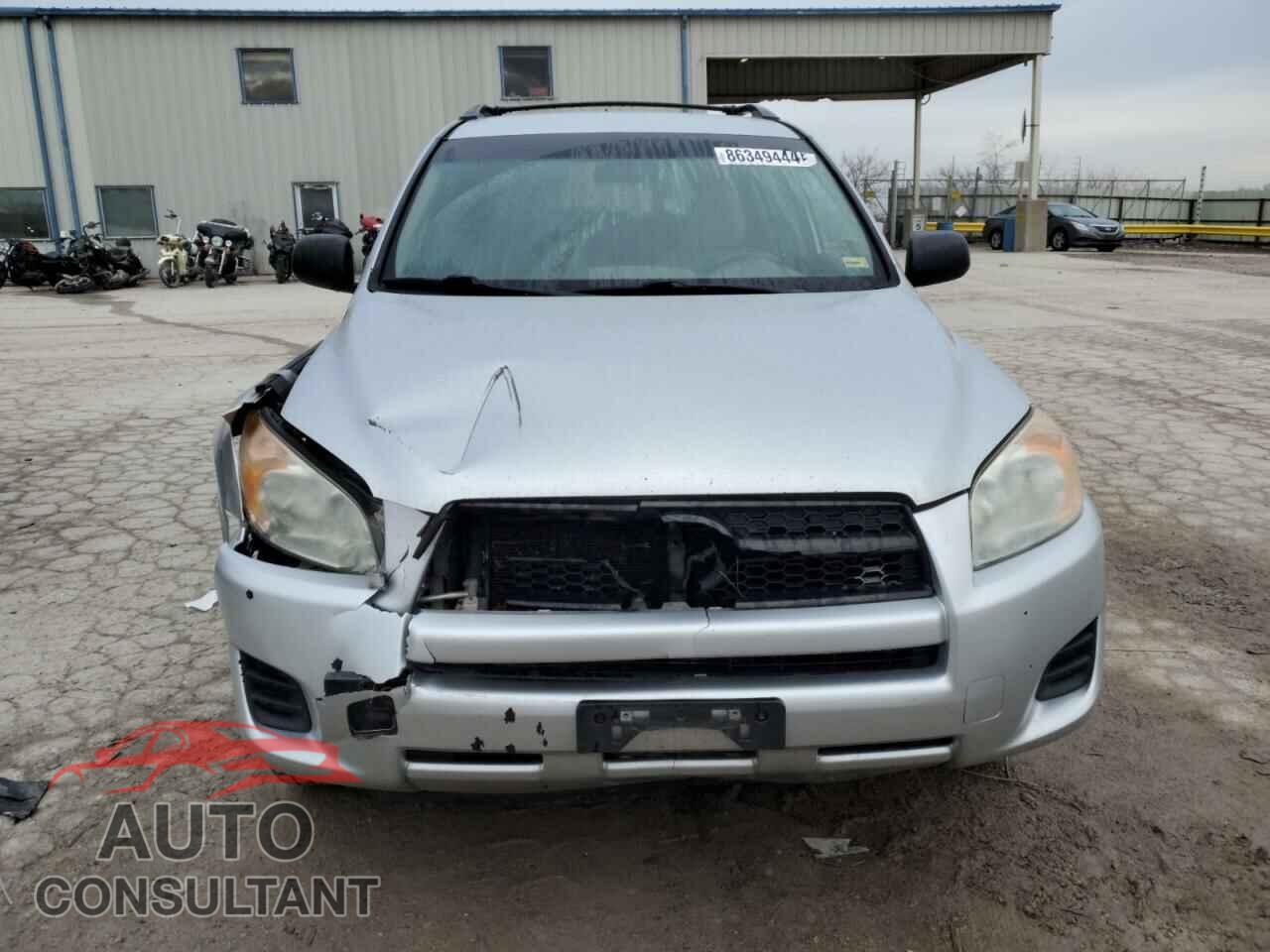 TOYOTA RAV4 2011 - 2T3BF4DV1BW141615