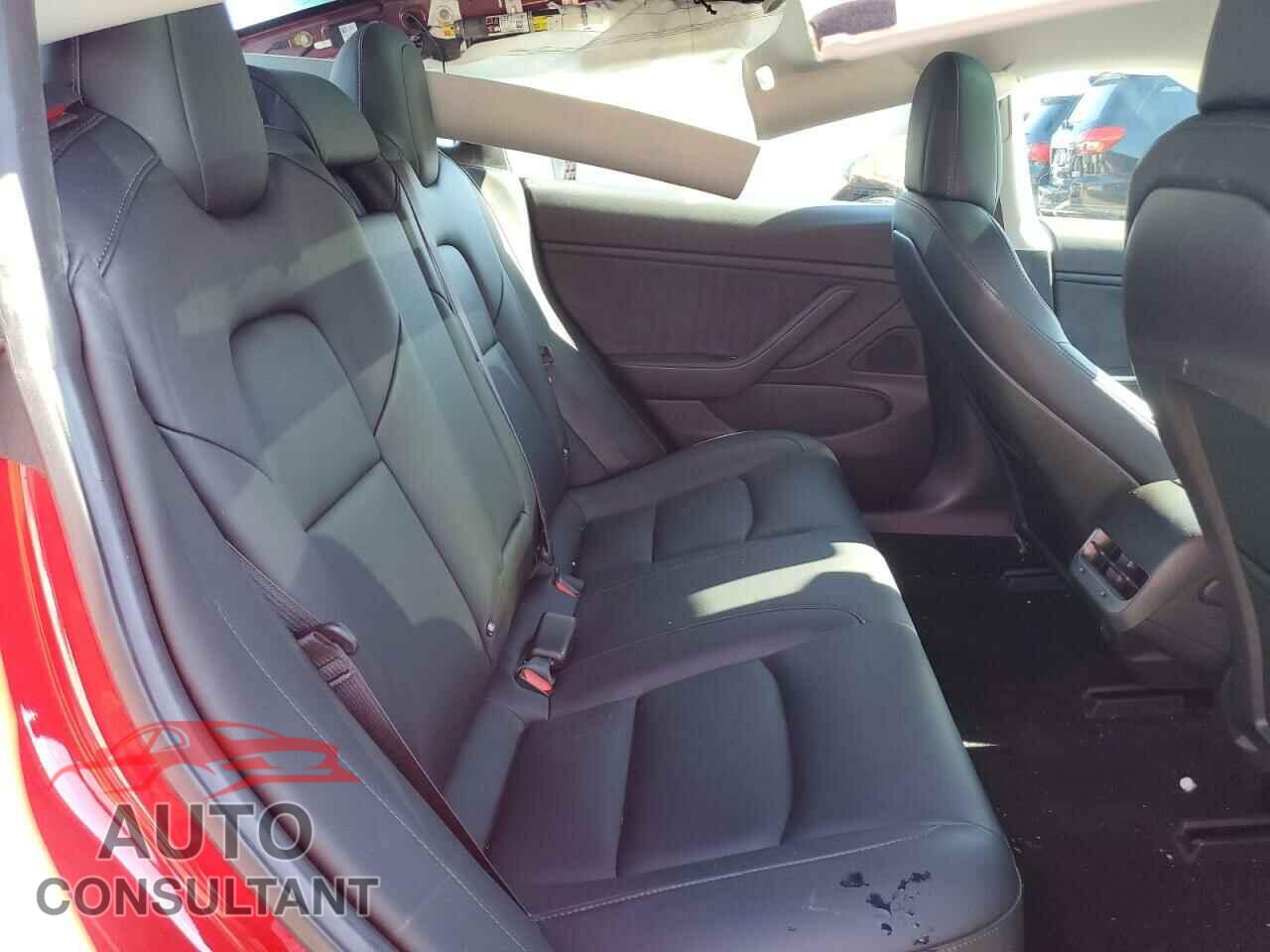 TESLA MODEL 3 2018 - 5YJ3E1EA3JF059813