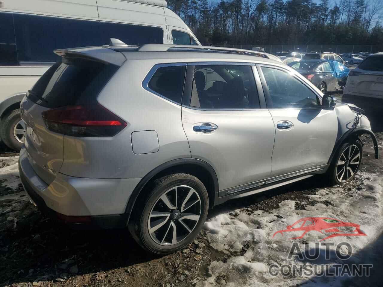 NISSAN ROGUE 2019 - 5N1AT2MVXKC744120