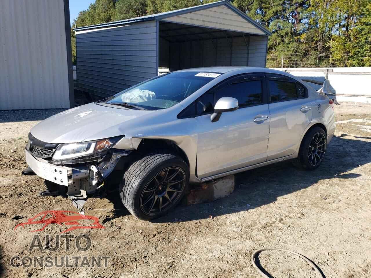 HONDA CIVIC 2012 - 2HGFB2F55CH595822