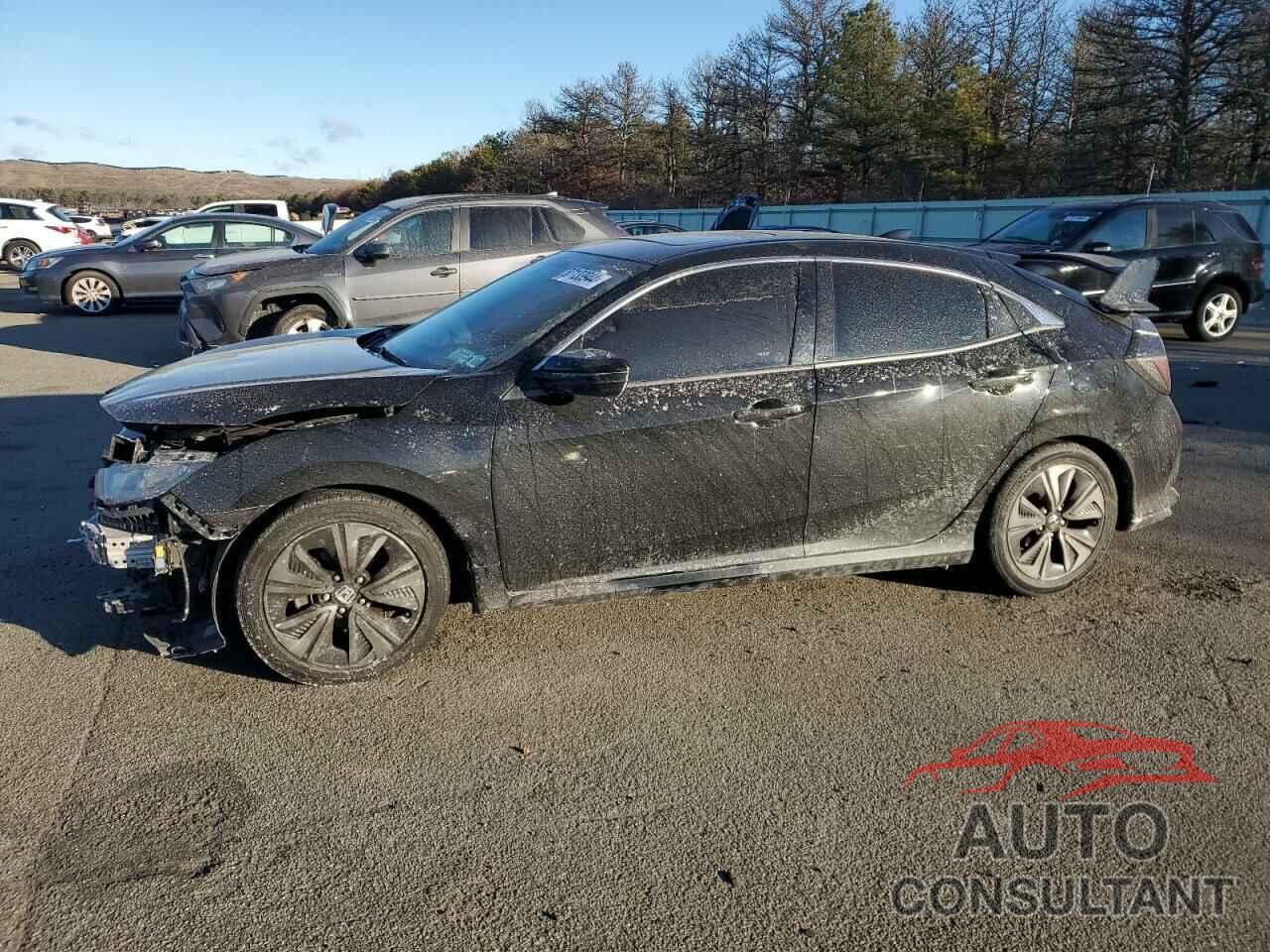 HONDA CIVIC 2018 - SHHFK7H55JU403891