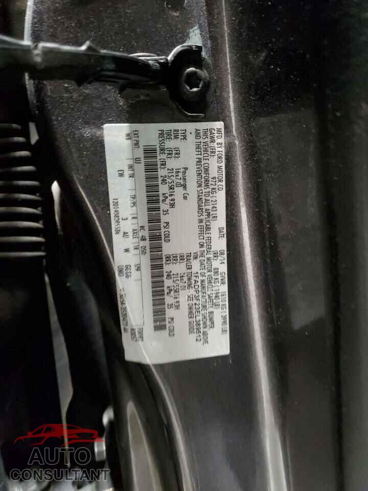 FORD FOCUS 2014 - 1FADP3F23EL389512