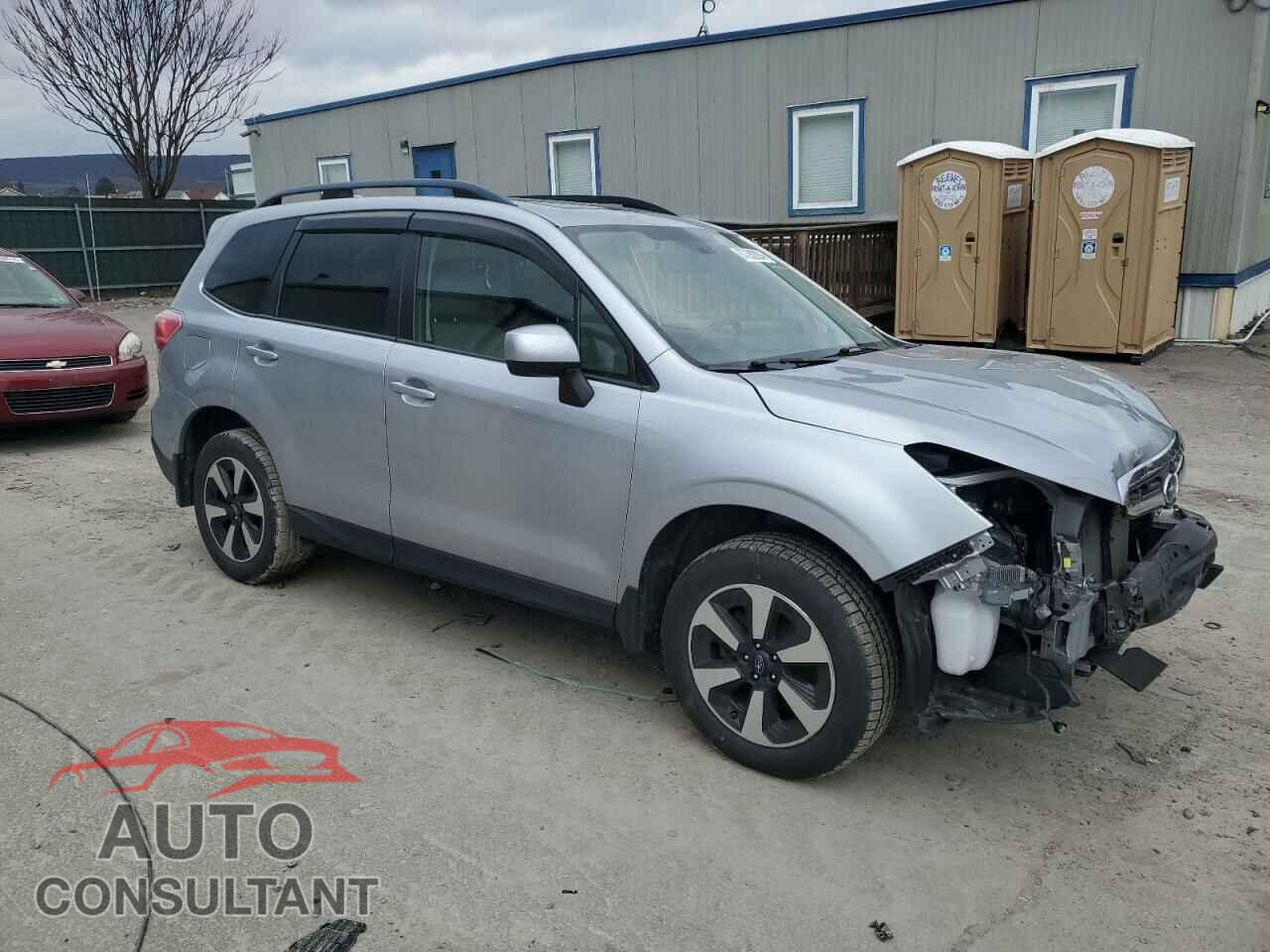 SUBARU FORESTER 2018 - JF2SJAGC8JH454786