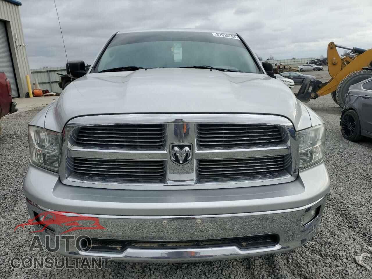 DODGE RAM 1500 2012 - 1C6RD7LT6CS289511