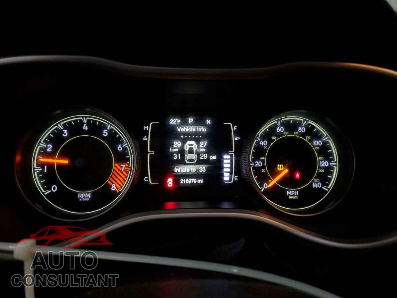 JEEP GRAND CHER 2014 - 1C4PJMCS5EW127816
