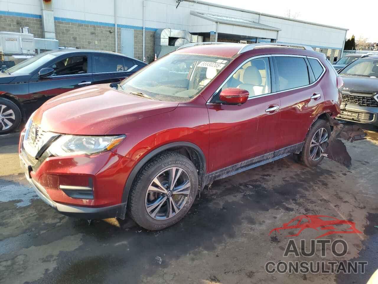 NISSAN ROGUE 2019 - 5N1AT2MV3KC720645