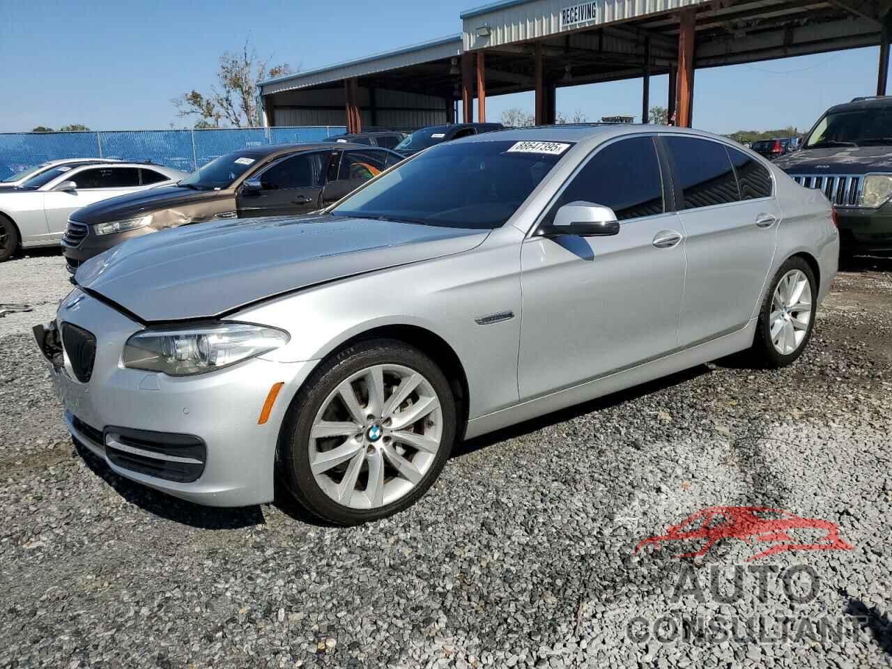 BMW 5 SERIES 2014 - WBA5B1C55ED478456