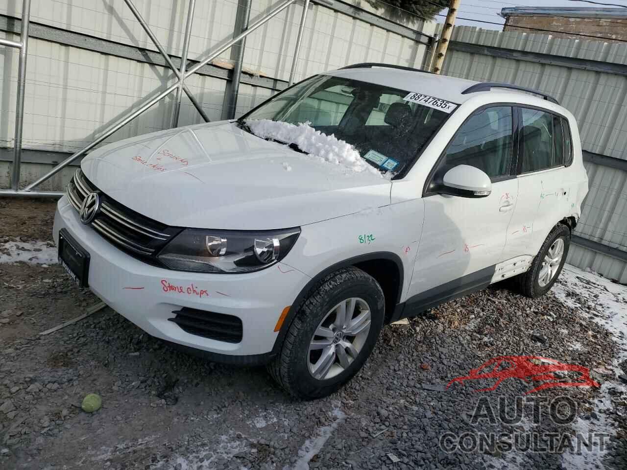 VOLKSWAGEN TIGUAN 2017 - WVGBV7AX9HK023335