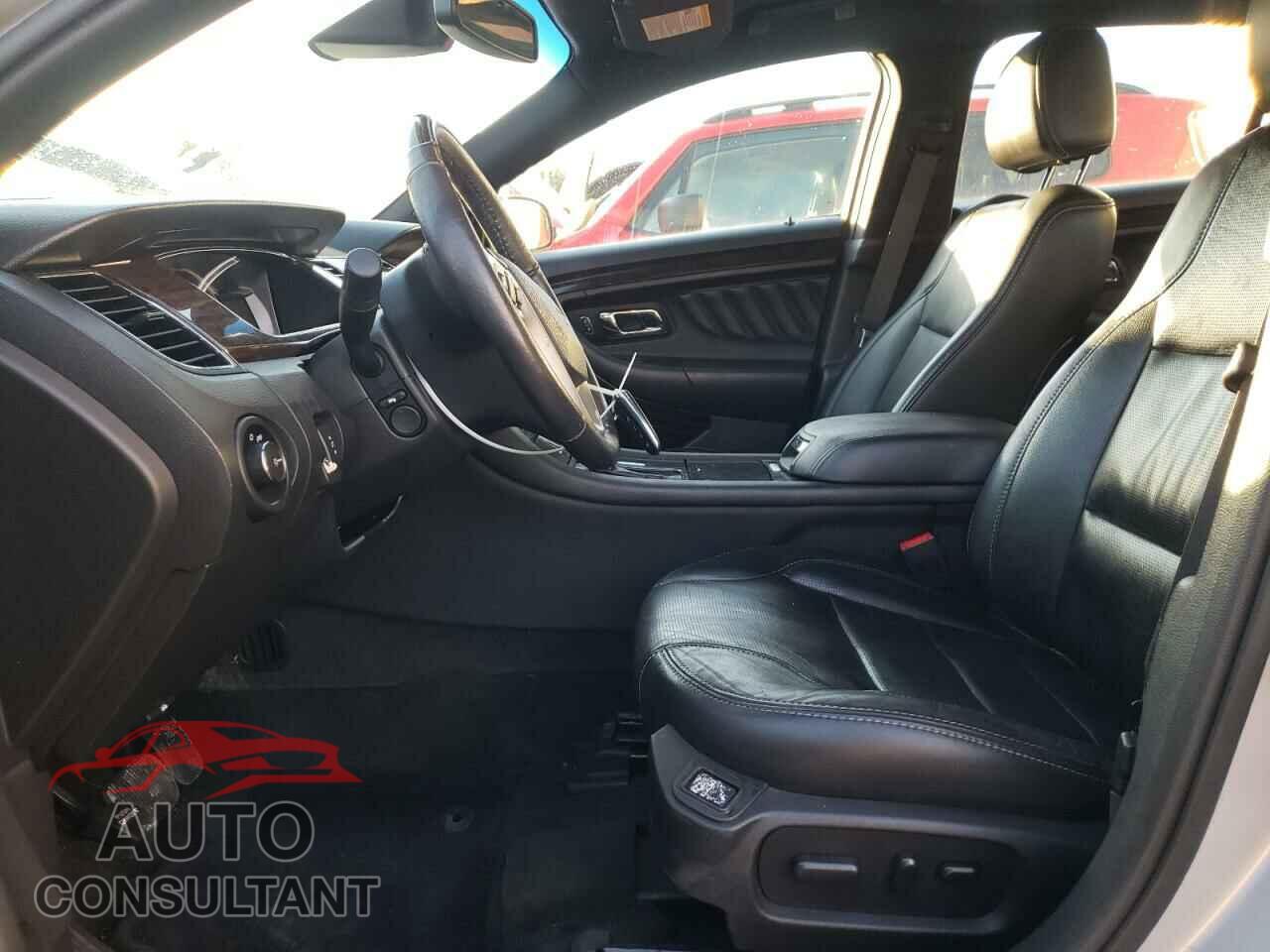 FORD TAURUS 2015 - 1FAHP2F81FG207610