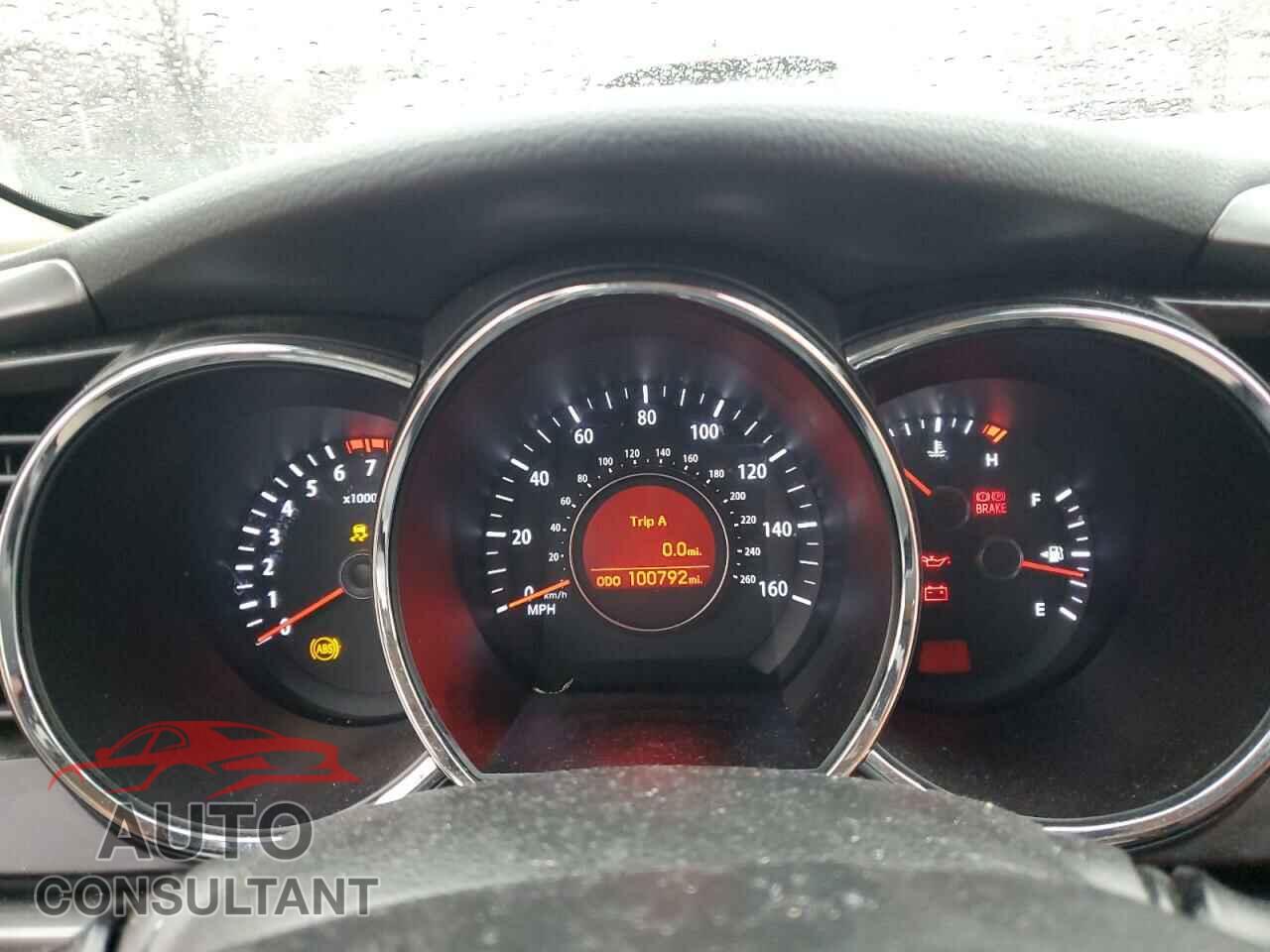 KIA OPTIMA 2011 - KNAGM4A70B5128098