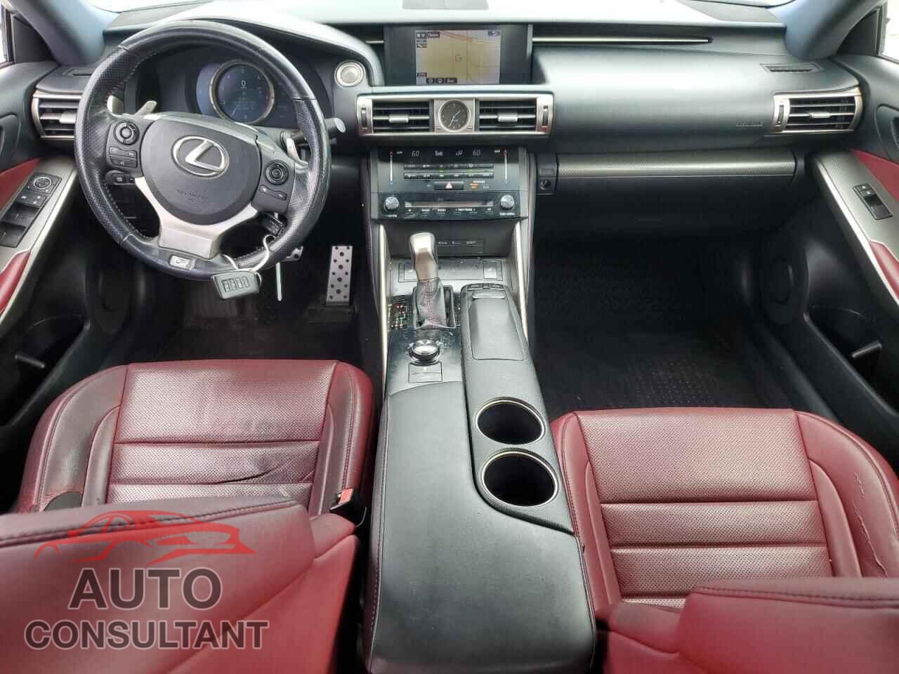 LEXUS IS 2014 - JTHBE1D28E5012465
