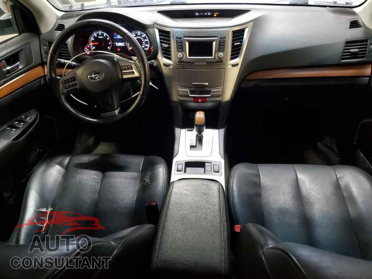 SUBARU OUTBACK 2014 - 4S4BRBLC3E3322164