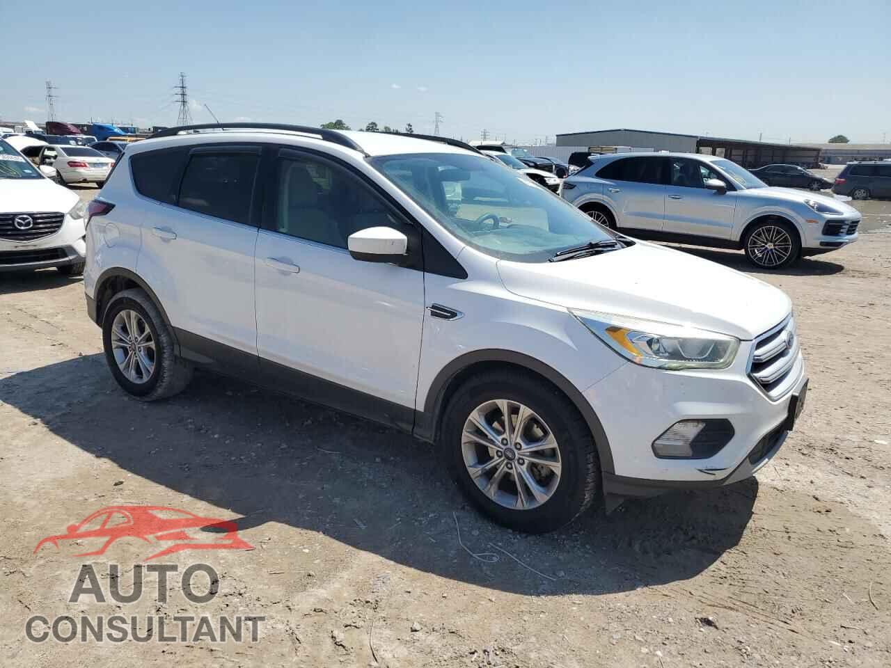 FORD ESCAPE 2017 - 1FMCU0GD9HUB59982
