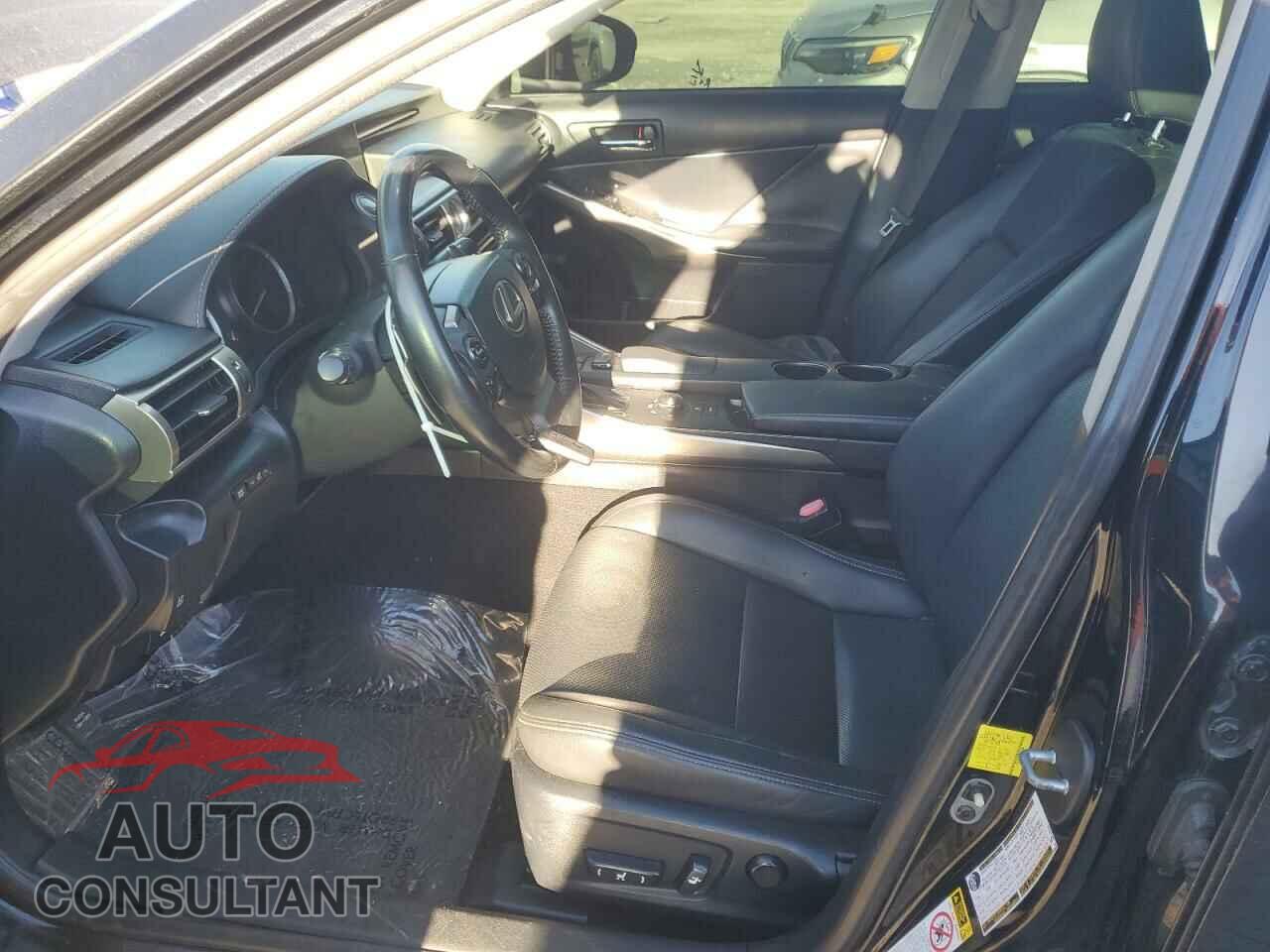 LEXUS IS 2015 - JTHCE1D23F5007504