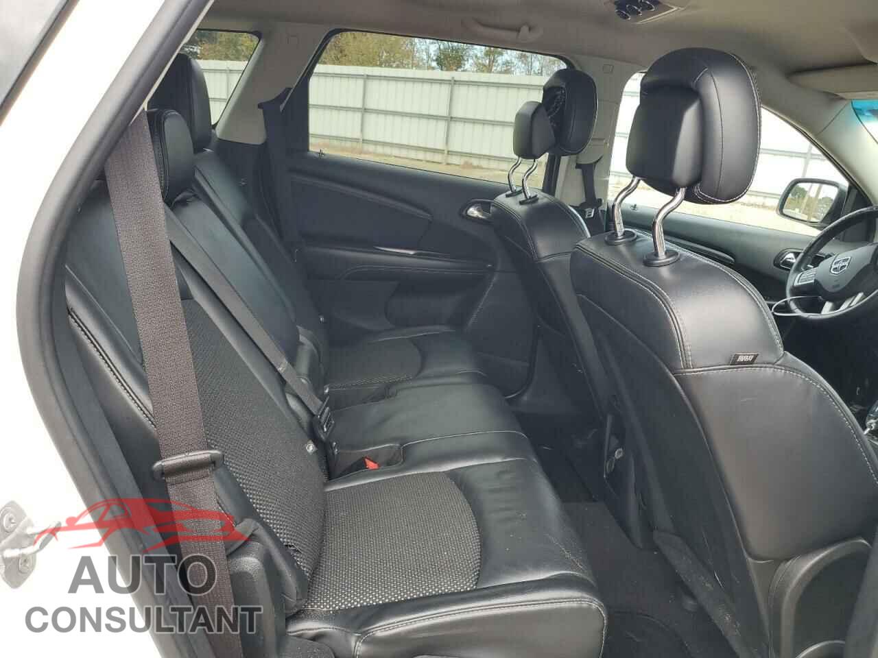 DODGE JOURNEY 2015 - 3C4PDCGB2FT664517