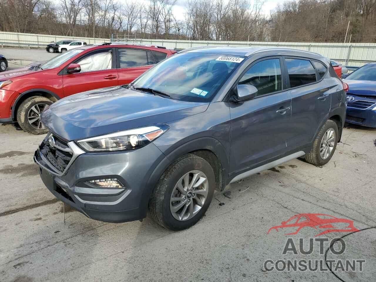 HYUNDAI TUCSON 2018 - KM8J3CA40JU682513