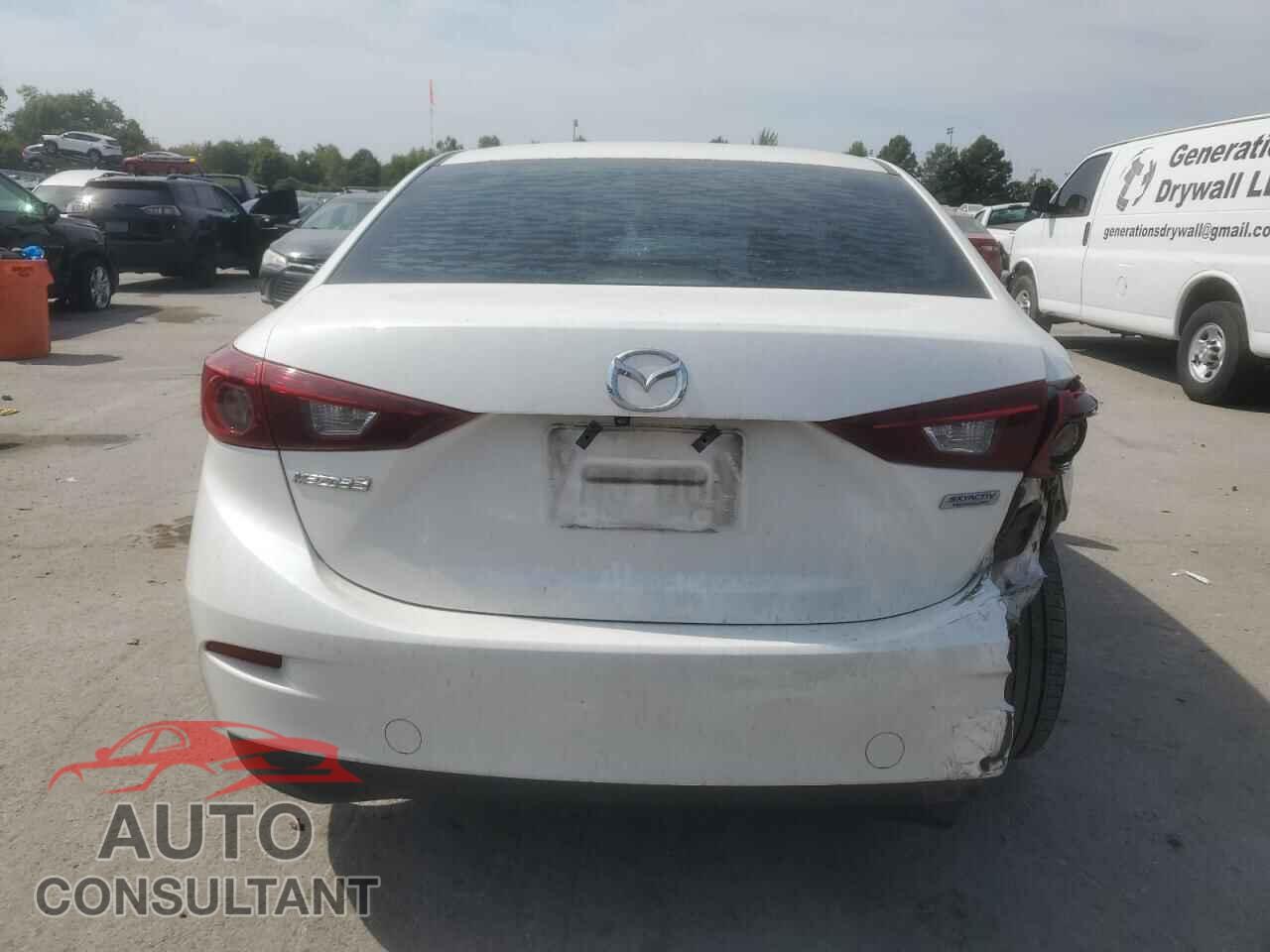 MAZDA 3 2017 - 3MZBN1U71HM122458