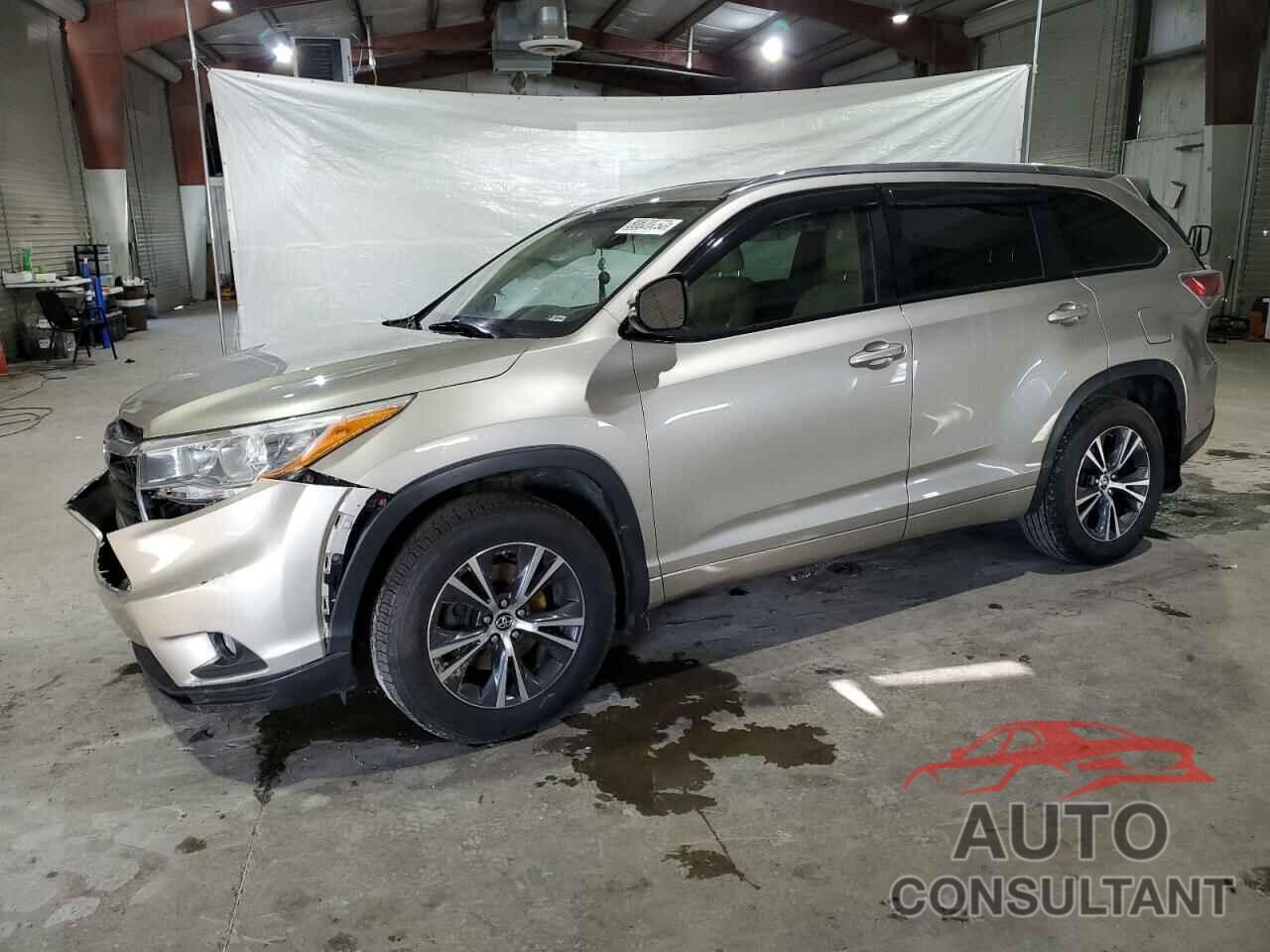 TOYOTA HIGHLANDER 2016 - 5TDJKRFHXGS277925