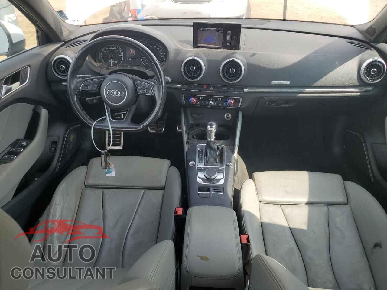 AUDI A3 2017 - WAUTPBFF2HA103620