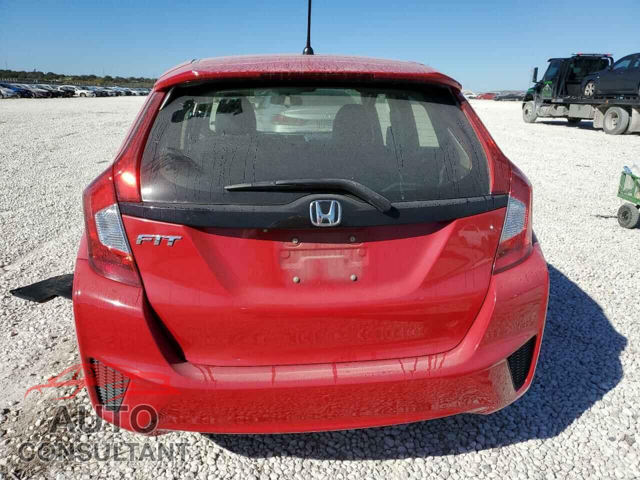 HONDA FIT 2017 - JHMGK5H55HS017848