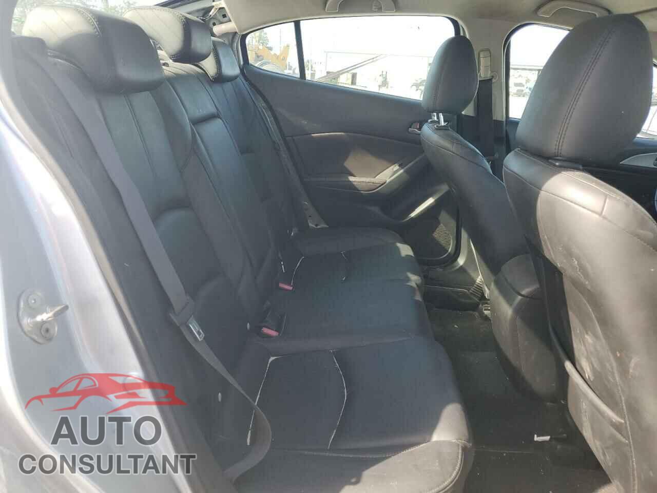 MAZDA 3 2017 - 3MZBN1V75HM111994