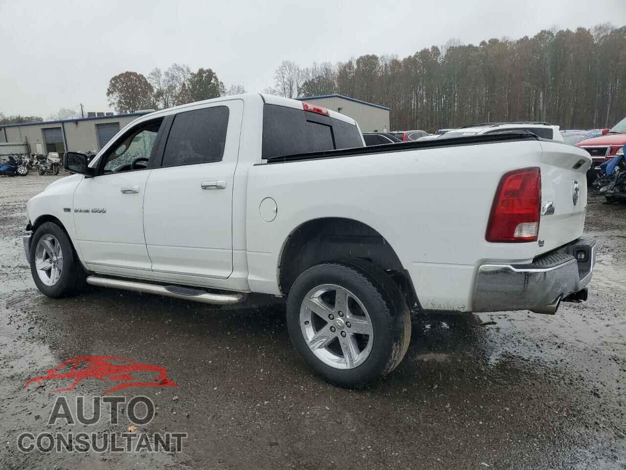 DODGE RAM 1500 2012 - 1C6RD7LT0CS187864