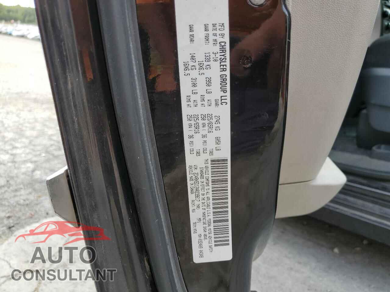 DODGE CARAVAN 2010 - 2D4RN5D12AR239617