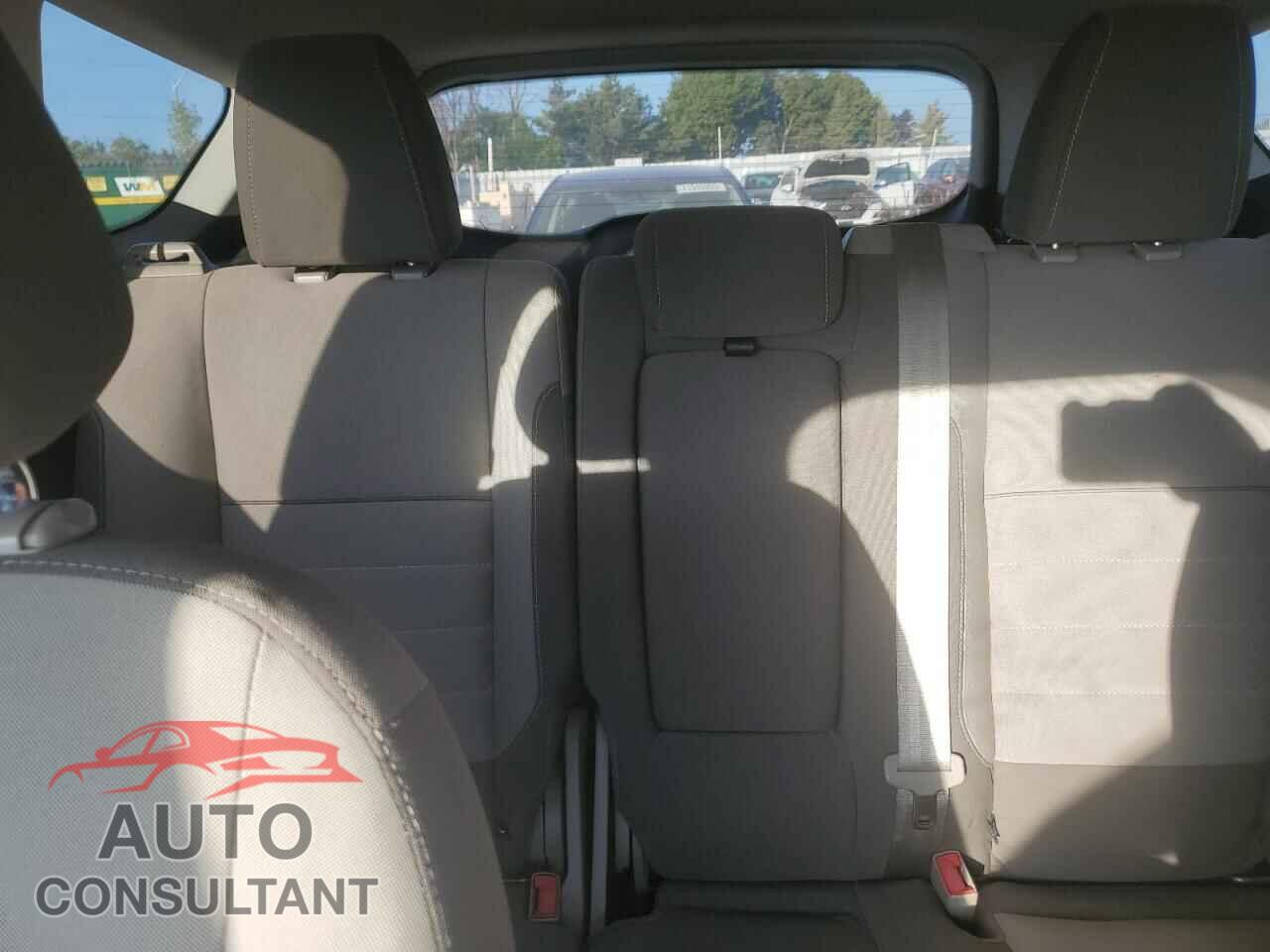 FORD ESCAPE 2013 - 1FMCU0GX8DUB18425
