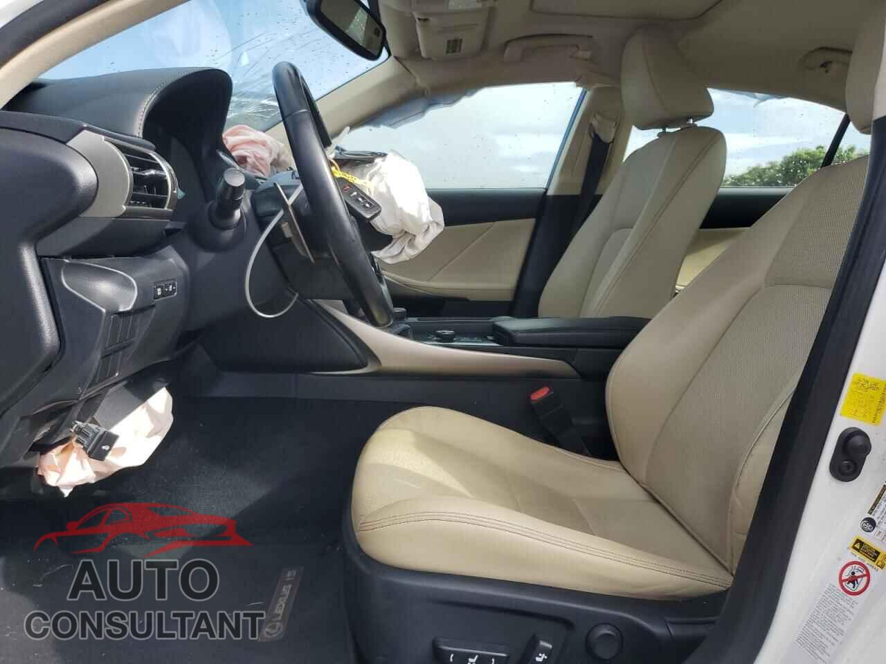 LEXUS IS 2014 - JTHBF1D23E5032670