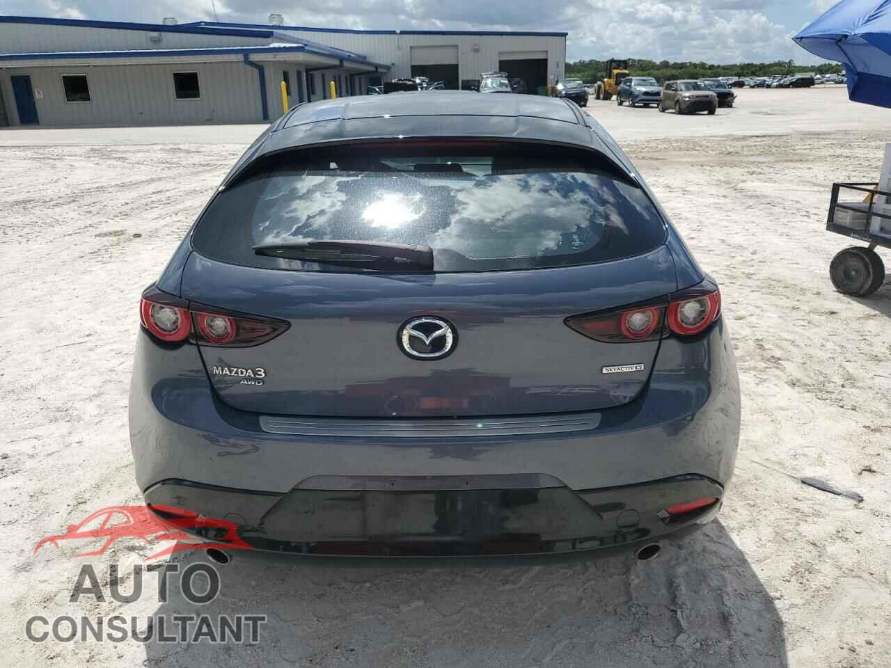MAZDA 3 2023 - JM1BPBLM7P1611906
