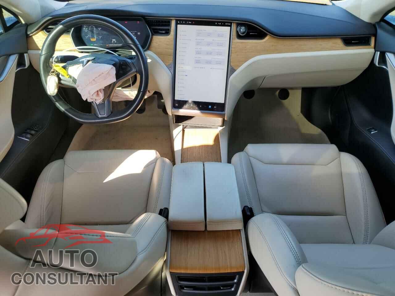 TESLA MODEL S 2019 - 5YJSA1E2XKF302521