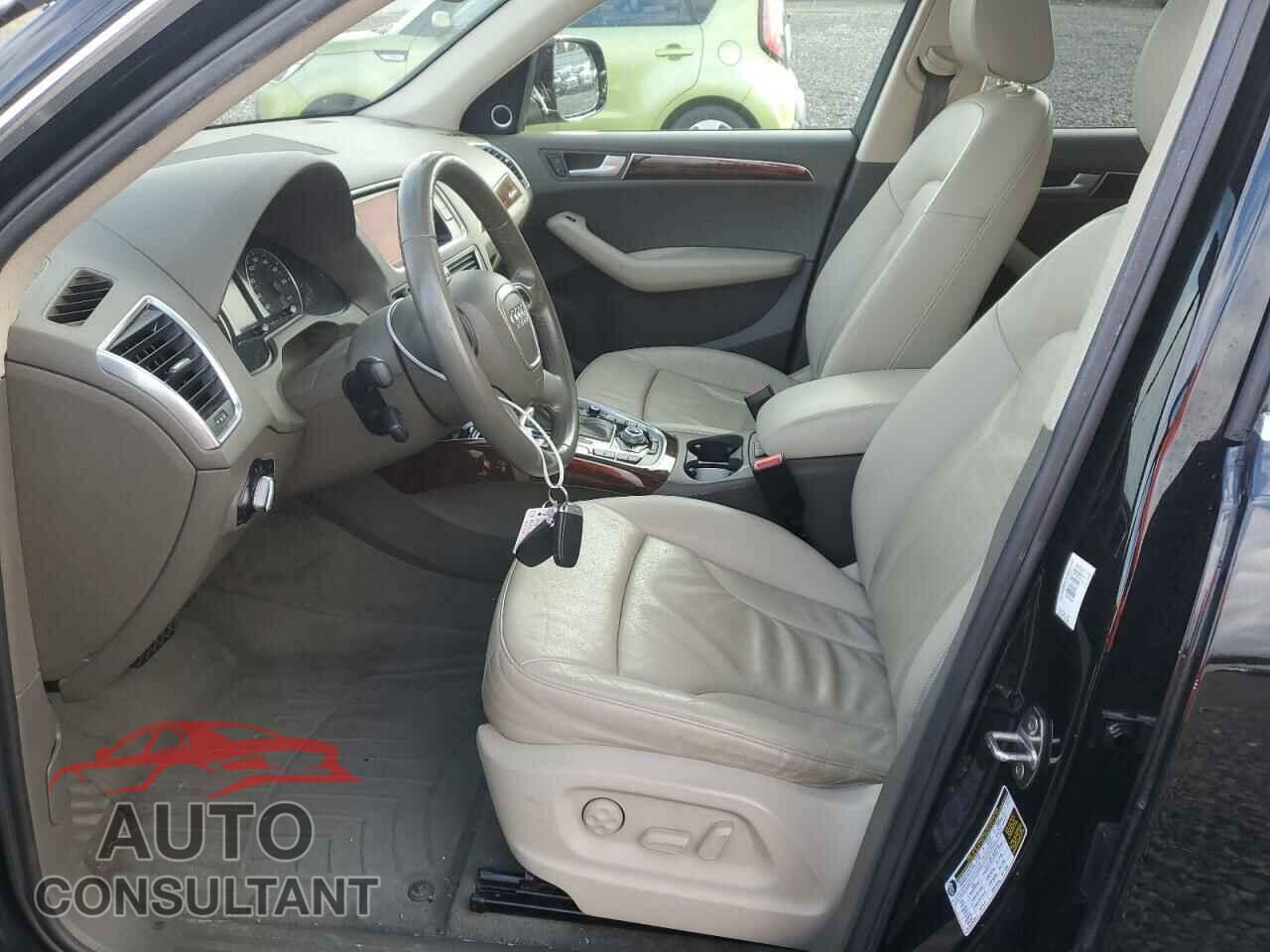 AUDI Q5 2010 - WA1VKBFP2AA096770