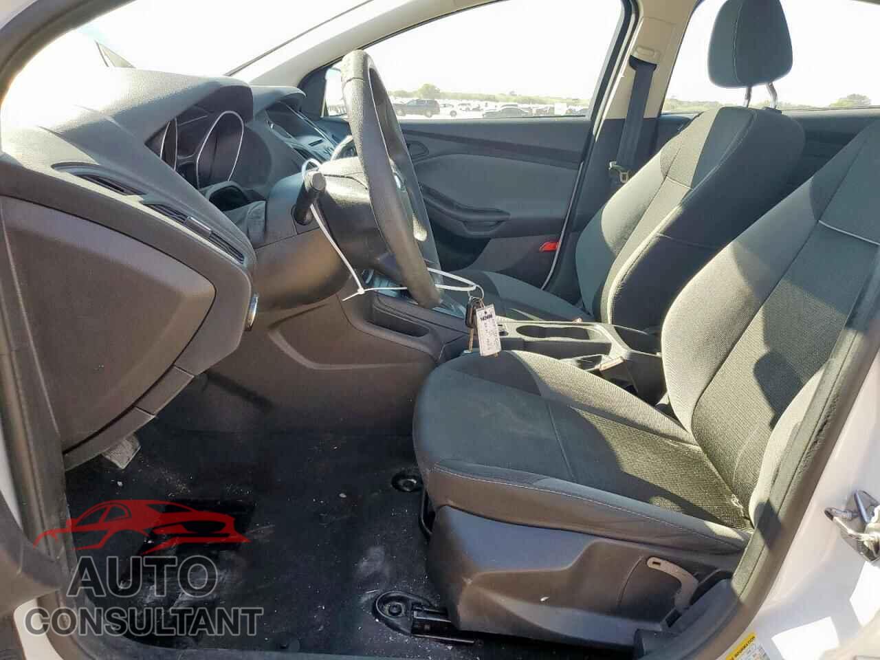 FORD FOCUS 2014 - 1FADP3E25EL410264