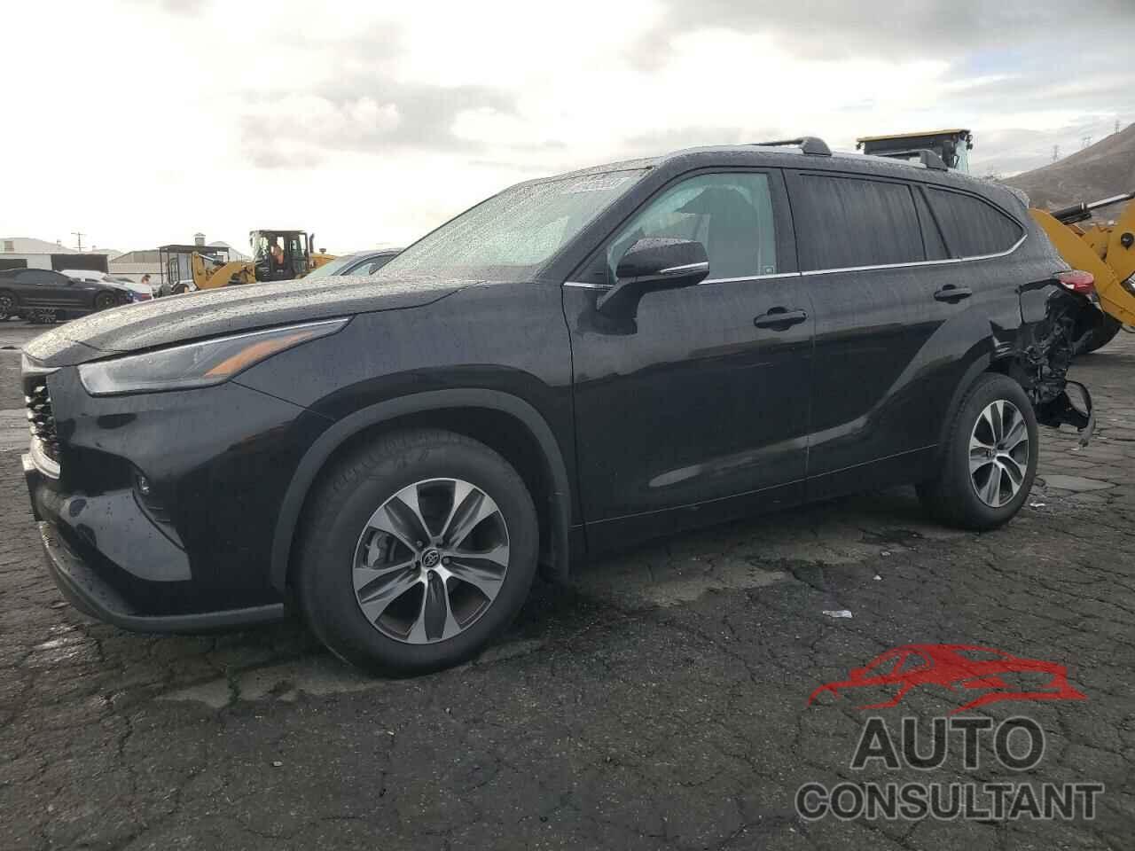 TOYOTA HIGHLANDER 2022 - 5TDHZRAH8NS132056