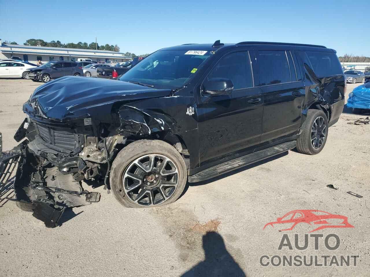 CHEVROLET SUBURBAN 2022 - 1GNSKEKL1NR128748