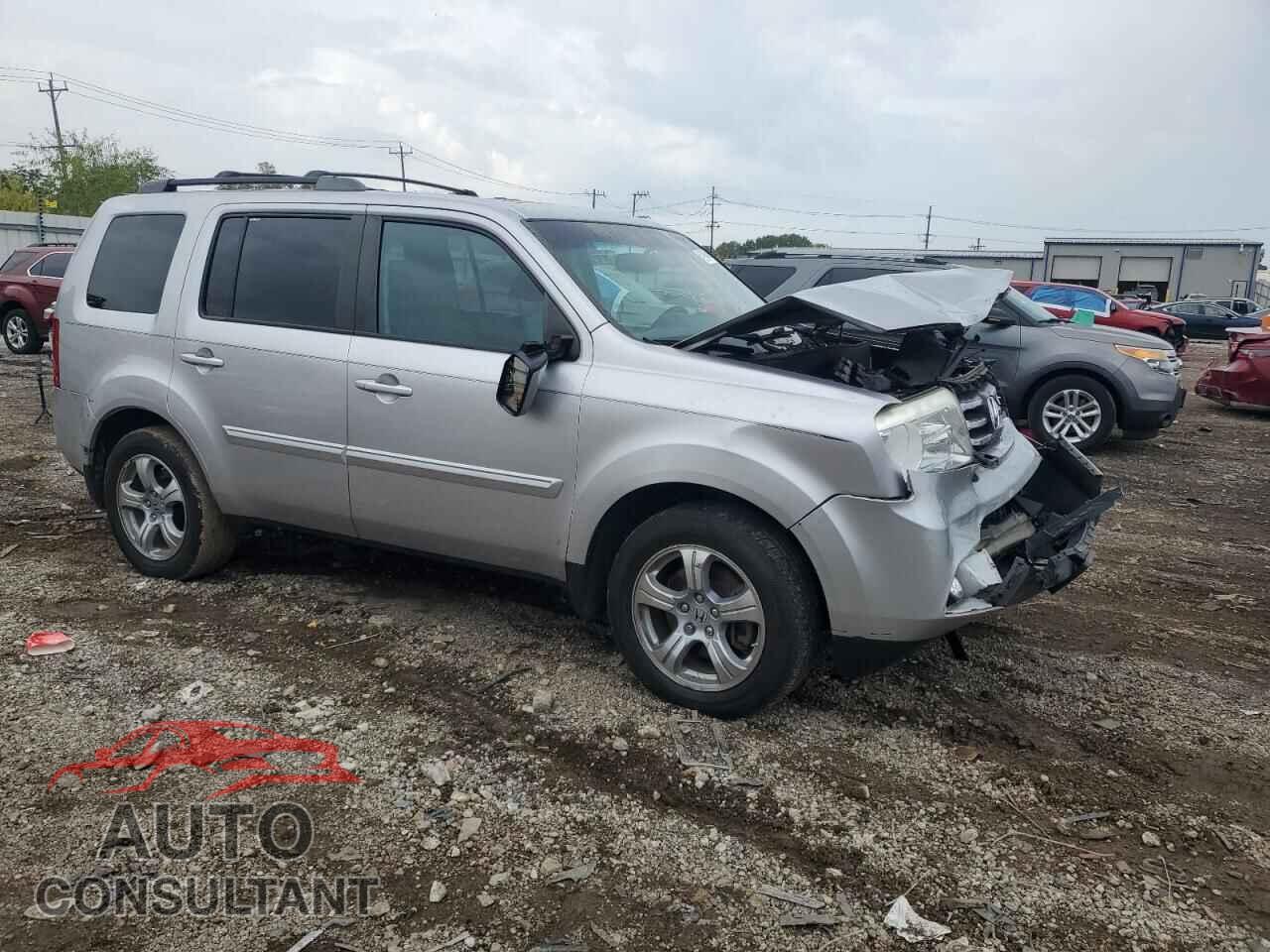 HONDA PILOT 2013 - 5FNYF4H55DB072635