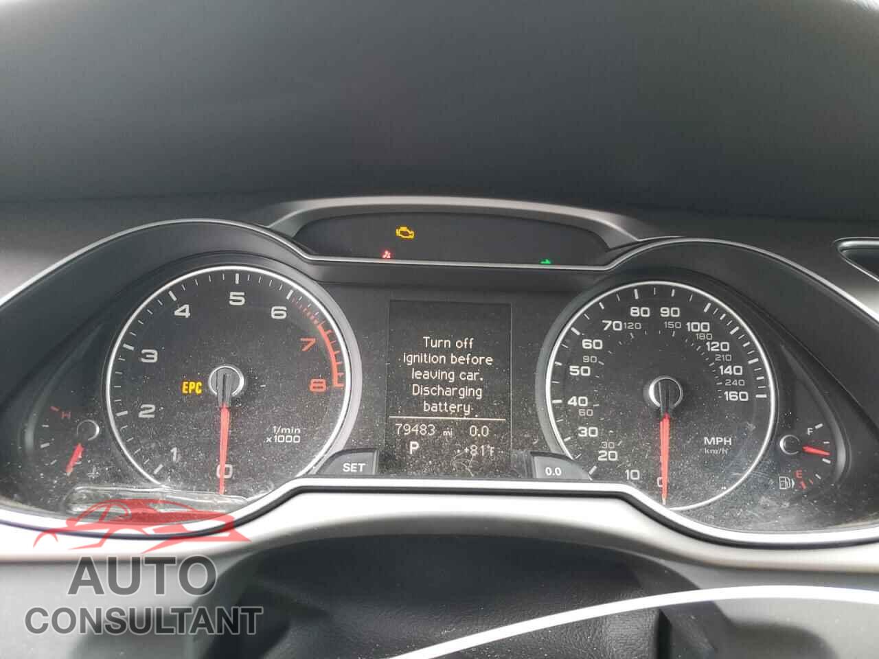 AUDI A4 2013 - WAUBFAFLXDN041630