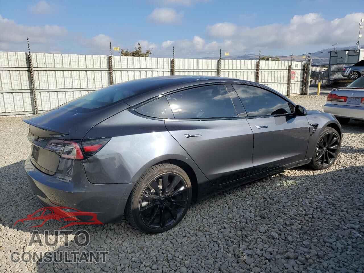 TESLA MODEL 3 2018 - 5YJ3E1EA1JF156010