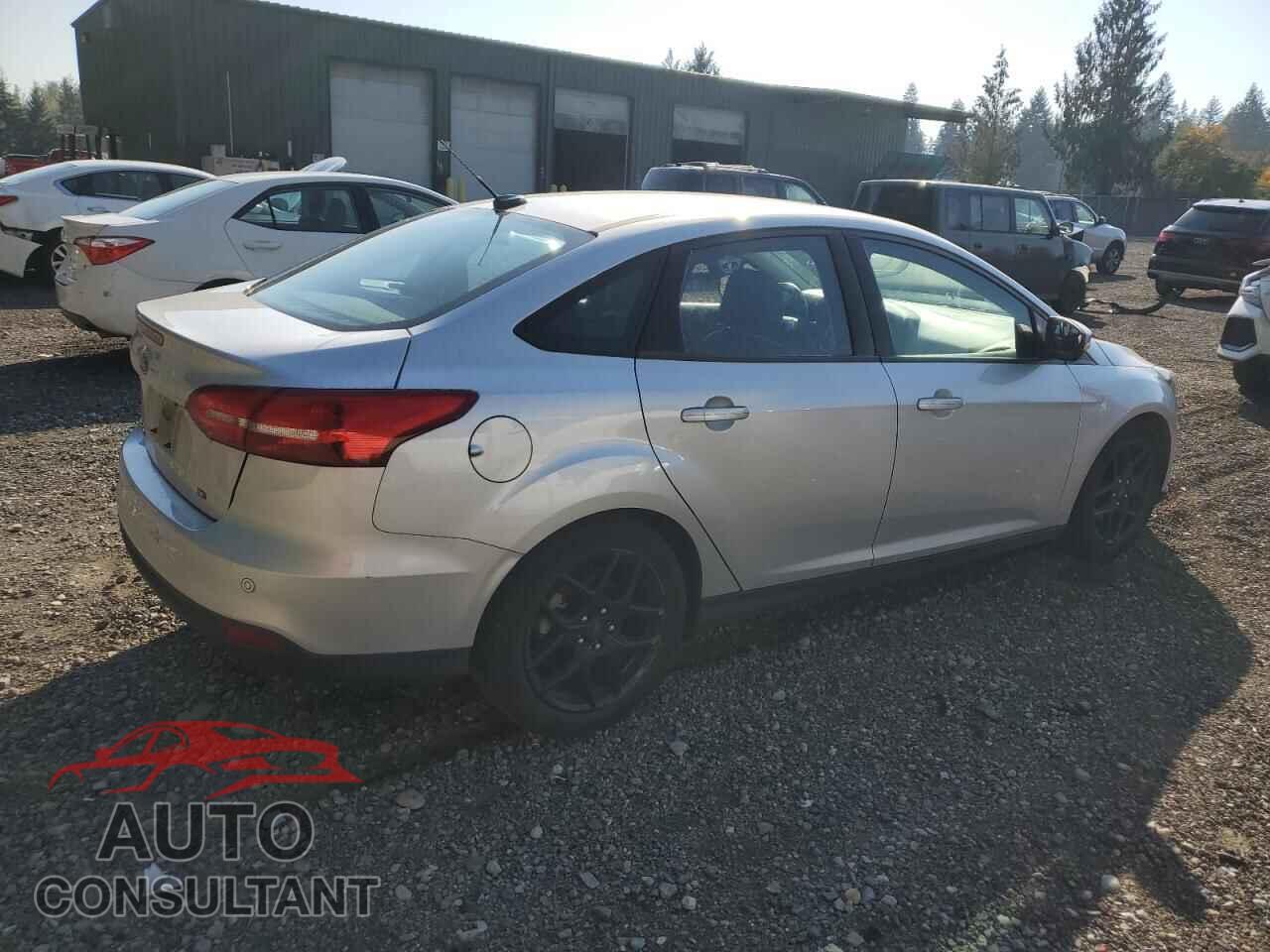 FORD FOCUS 2016 - 1FADP3F23GL372955