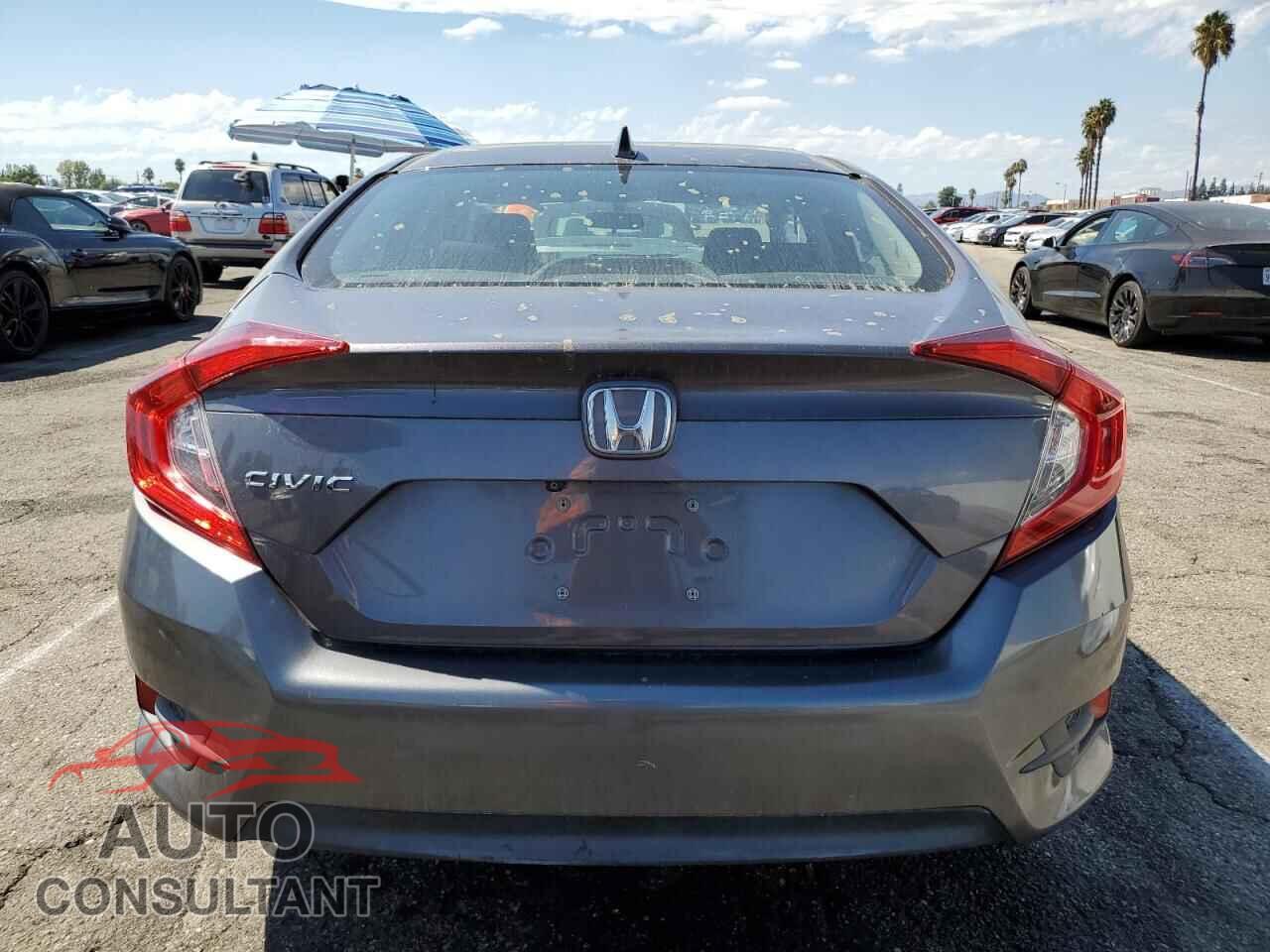 HONDA CIVIC 2018 - 2HGFC2F74JH580899