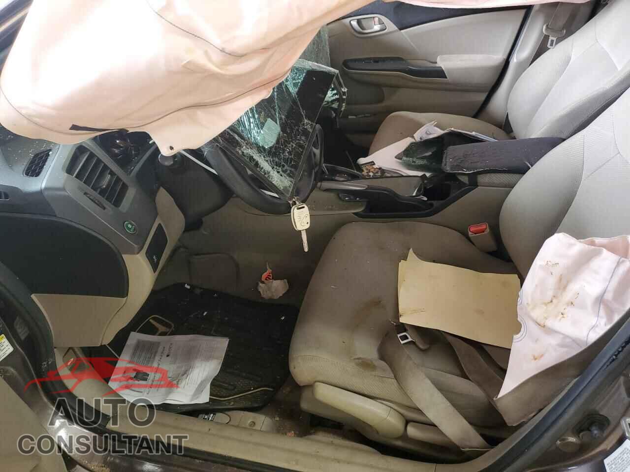 HONDA CIVIC 2012 - 2HGFB2F51CH527775