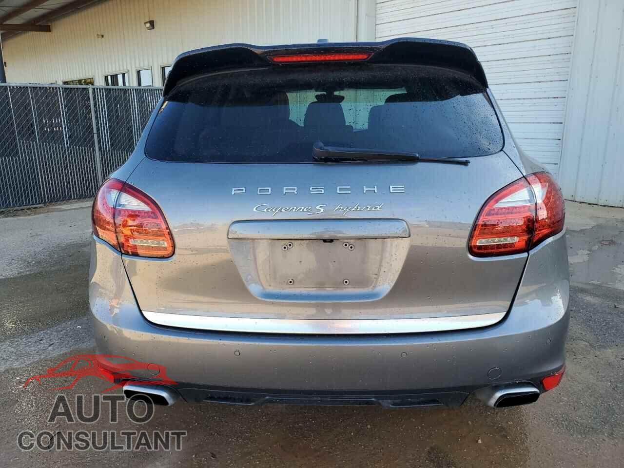 PORSCHE CAYENNE 2012 - WP1AE2A21CLA92870