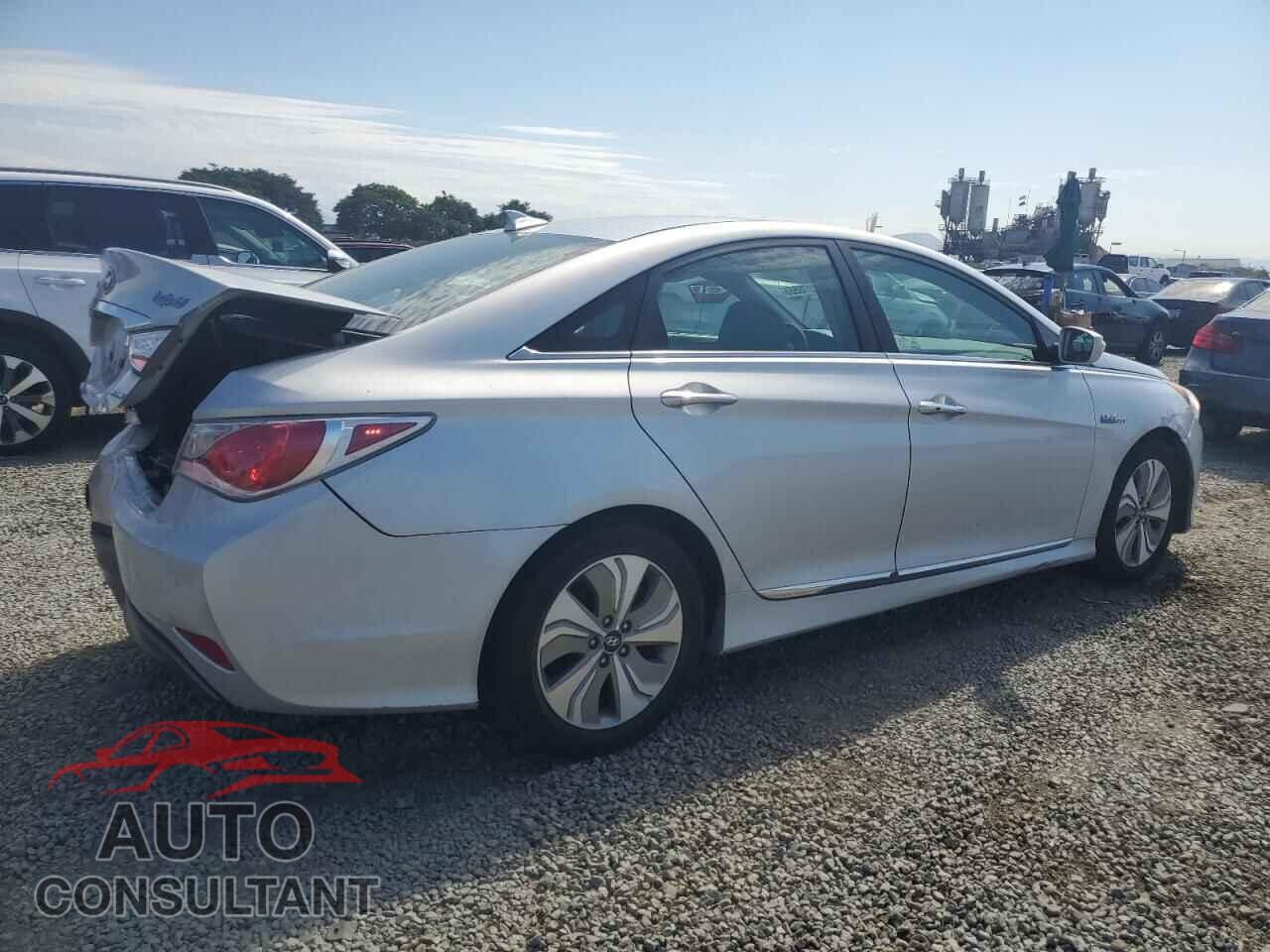 HYUNDAI SONATA 2013 - KMHEC4A40DA101475