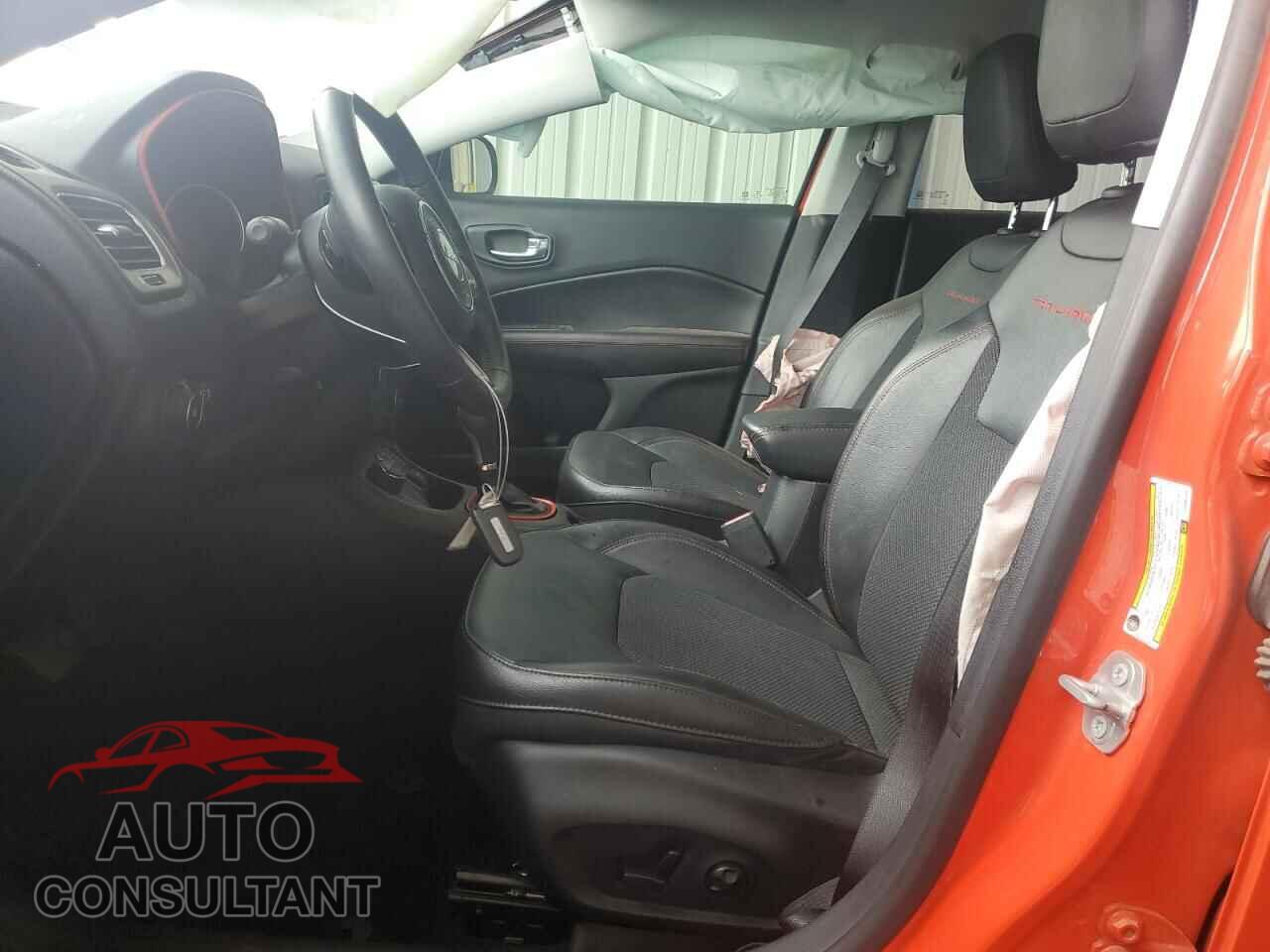 JEEP COMPASS 2019 - 3C4NJDDB4KT690735