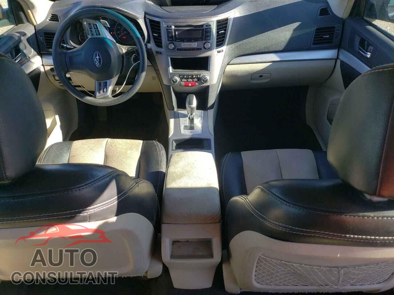 SUBARU OUTBACK 2013 - 4S4BRBAC2D3322416