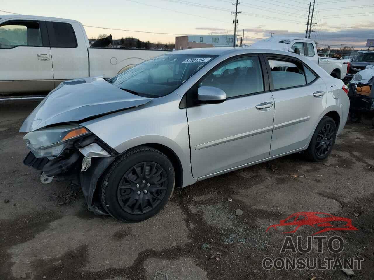 TOYOTA COROLLA 2015 - 2T1BURHE3FC468207