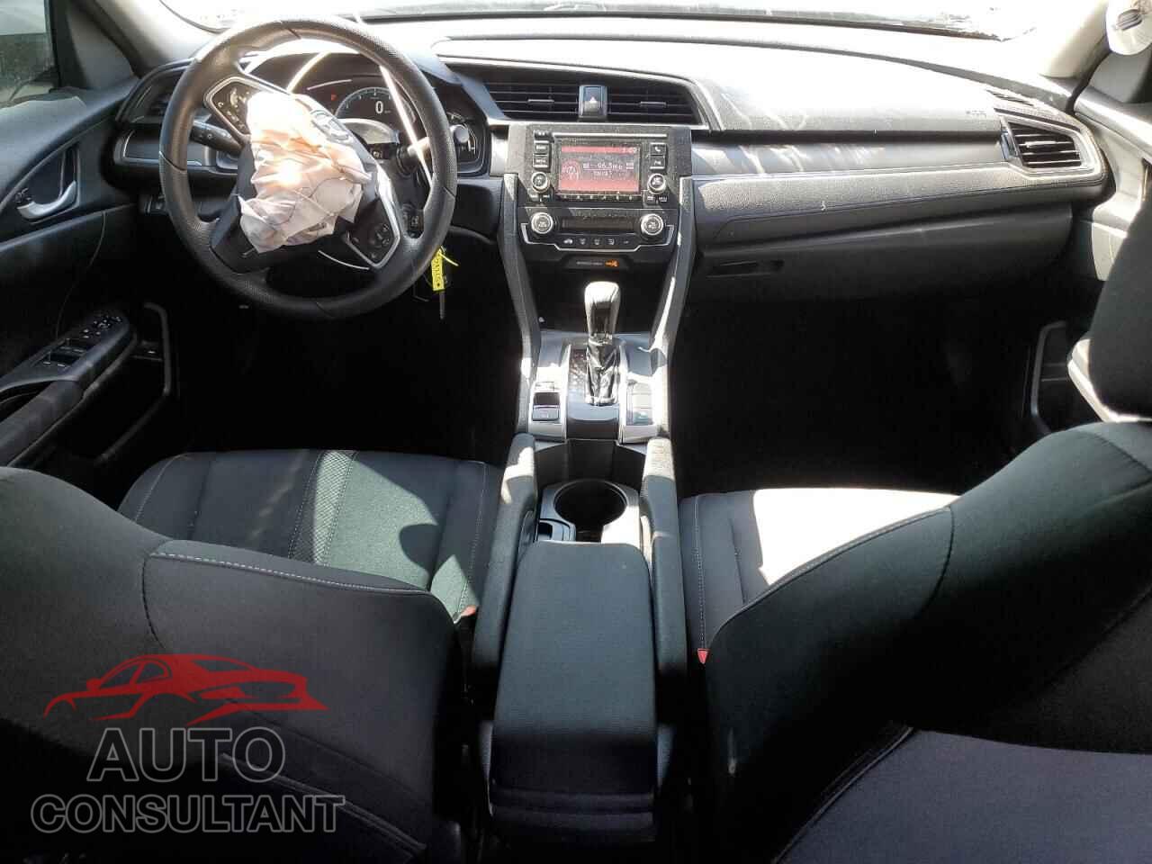 HONDA CIVIC 2019 - 2HGFC2F68KH572863